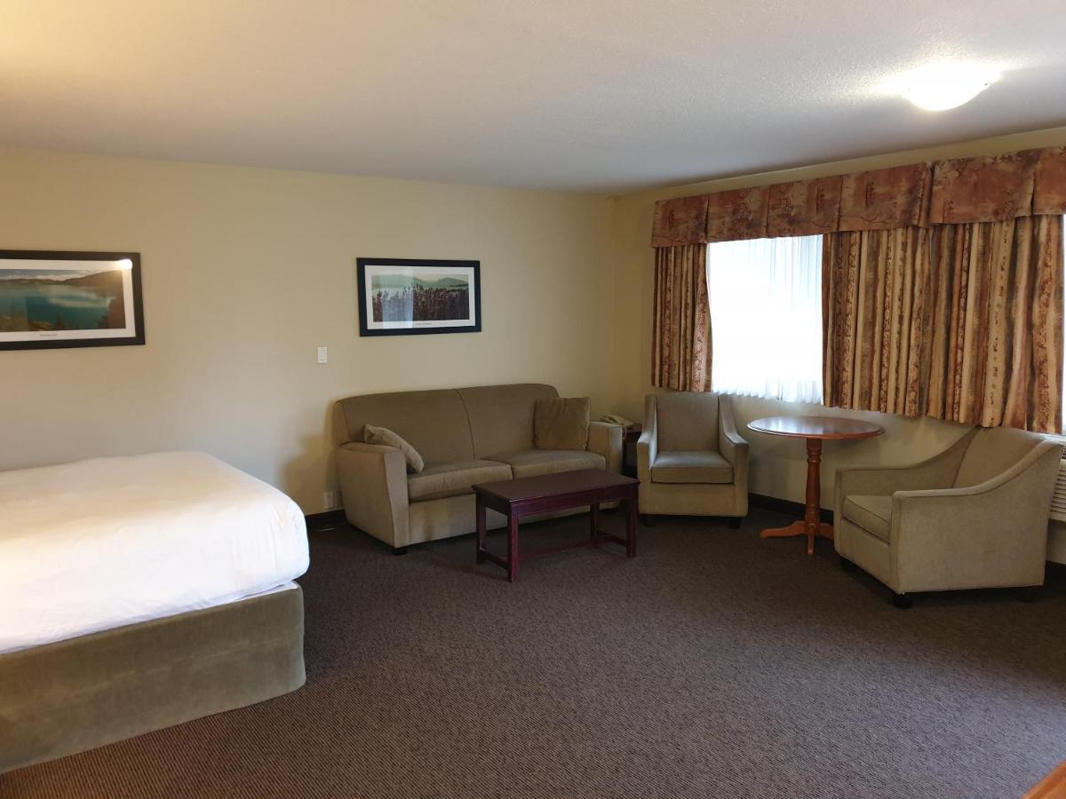 Riverland & Hotel Kamloops