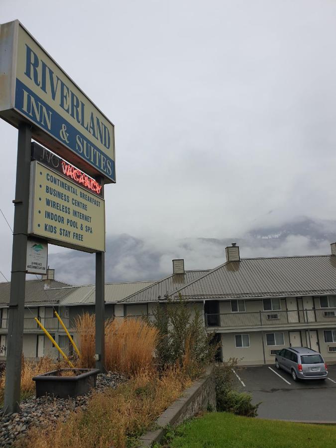 Riverland & Kamloops