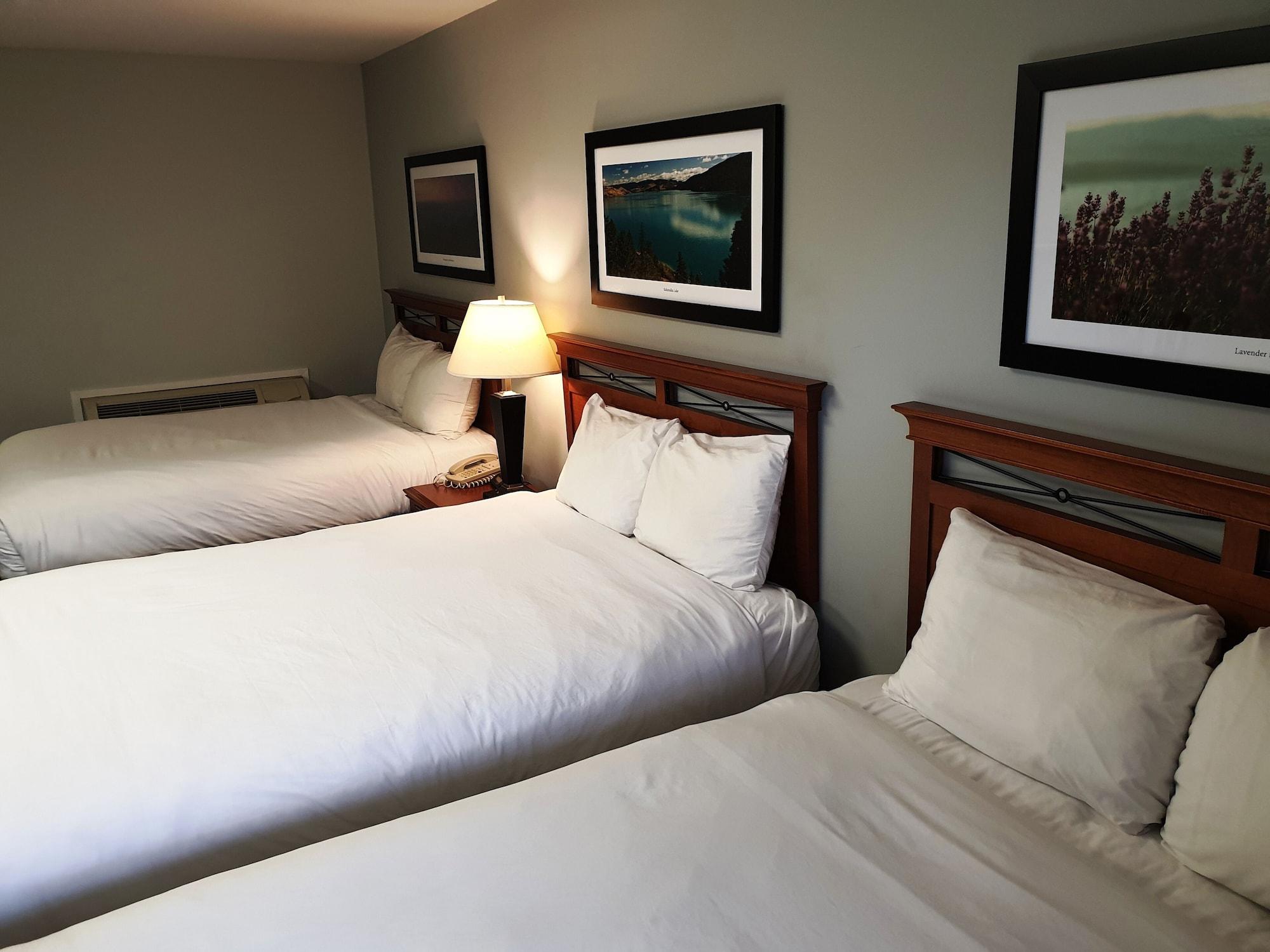 Hotel Riverland & 3*